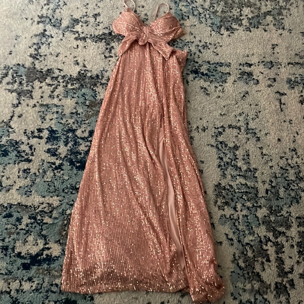 sparkly pink sequin dress